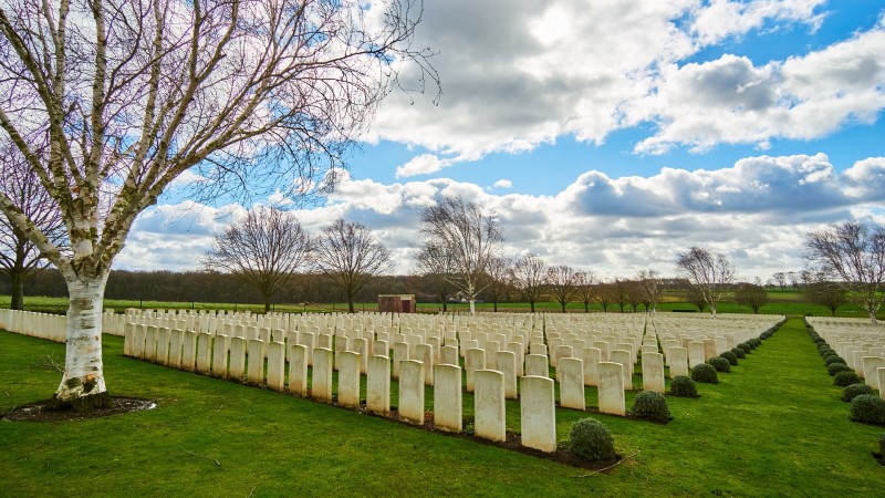 Excursion tour to Flanders war memorial from Brussels cemetery