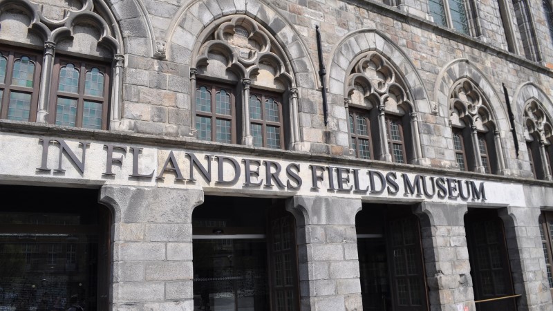 Excursion tour to Flanders war memorial from Brussels museum