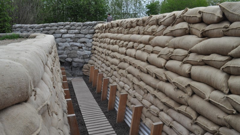 Excursion tour to Flanders war memorial from Brussels trench