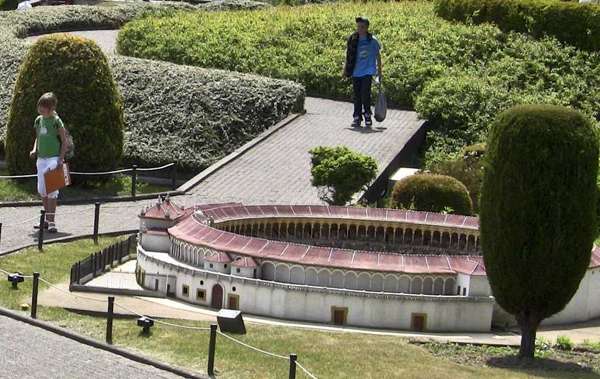 Brussels Mini Europe Colloseum Attraction